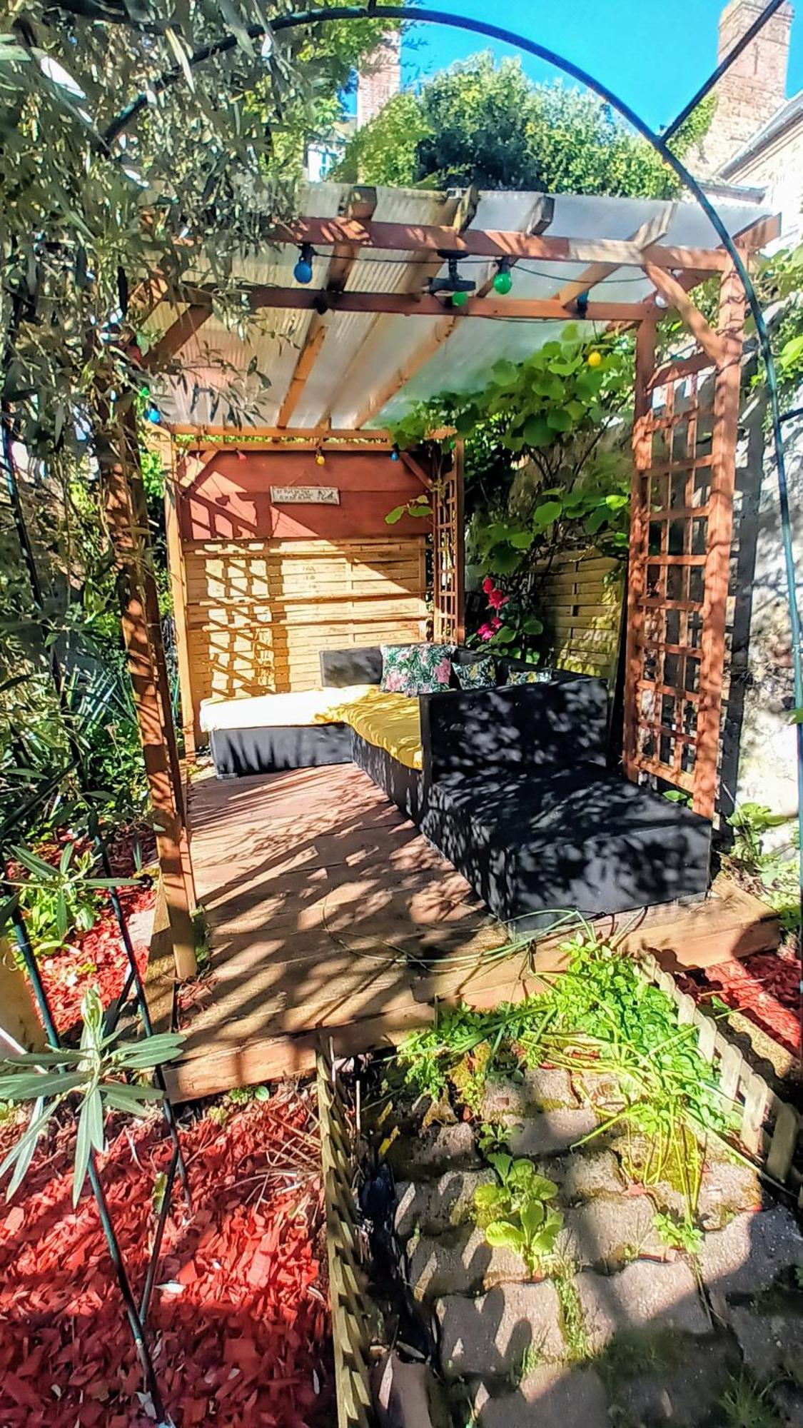 Gite Du Jardin Secret แซ็งต์-วาเลรี-ซัวร์-ซอมม์ ภายนอก รูปภาพ